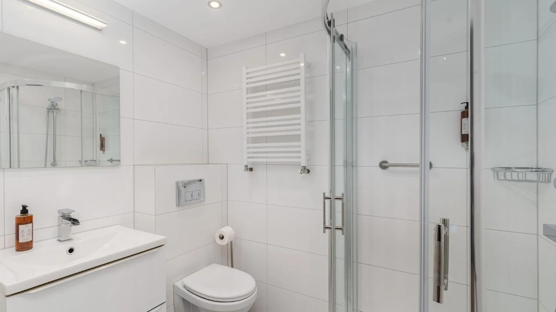 S18 Boutique Residence - Krakow Old Town Aparthotel