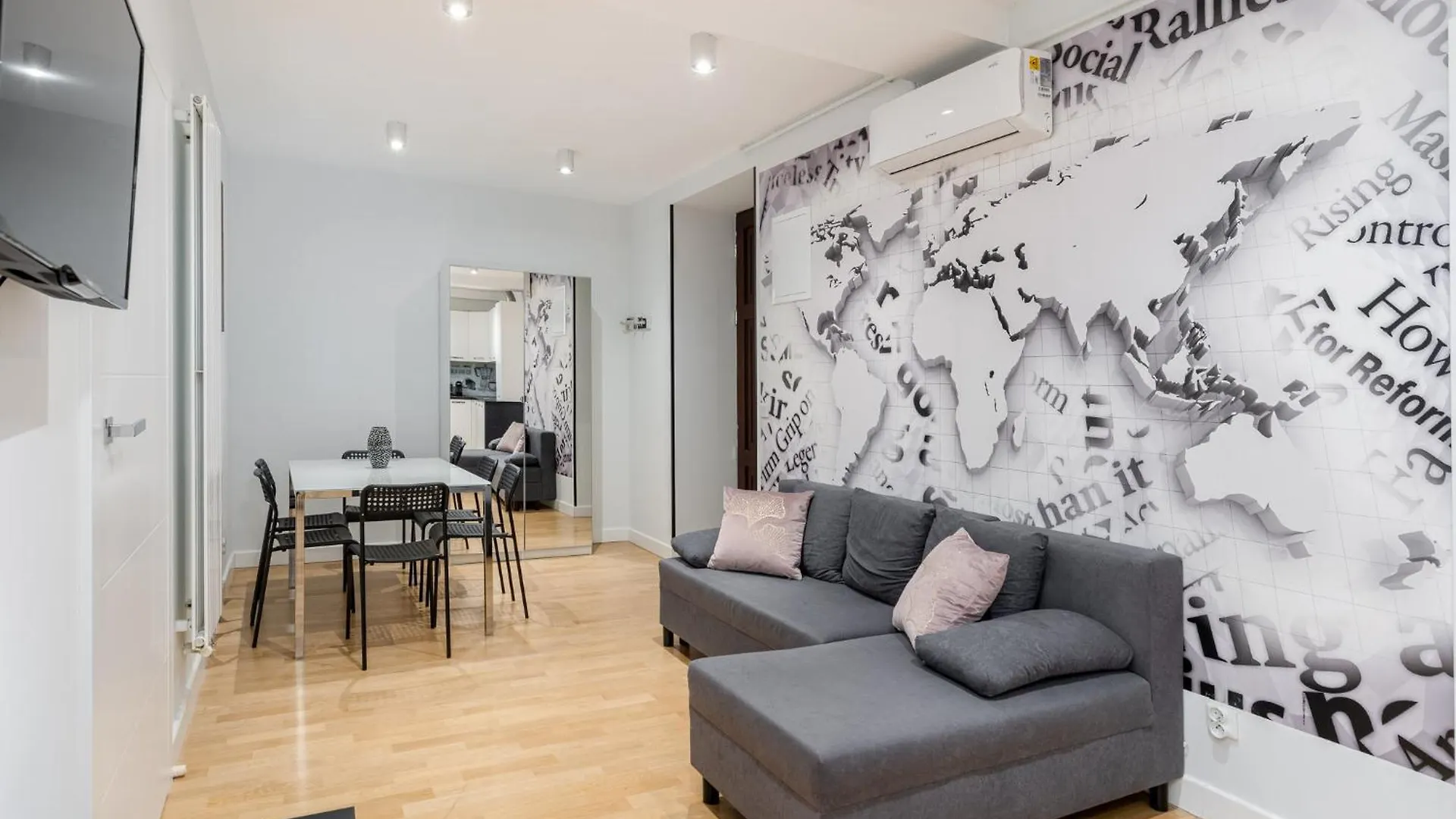 Aparthotel S18 Boutique Residence - Krakow Old Town